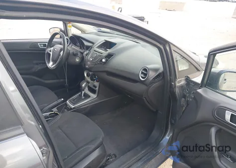 2015 Ford Fiesta Se z USA, uszkodzony, nr VIN 3FADP4BJXFM220509